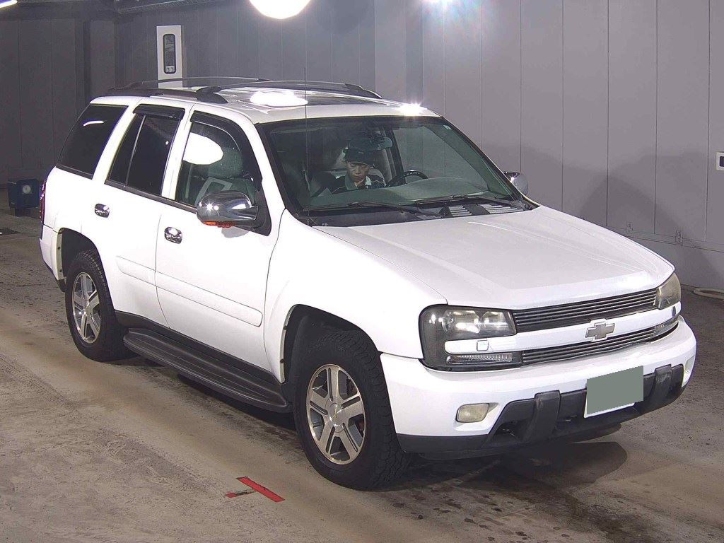 Chevrolet Trailblazer 2005 z aukcji japońskiej