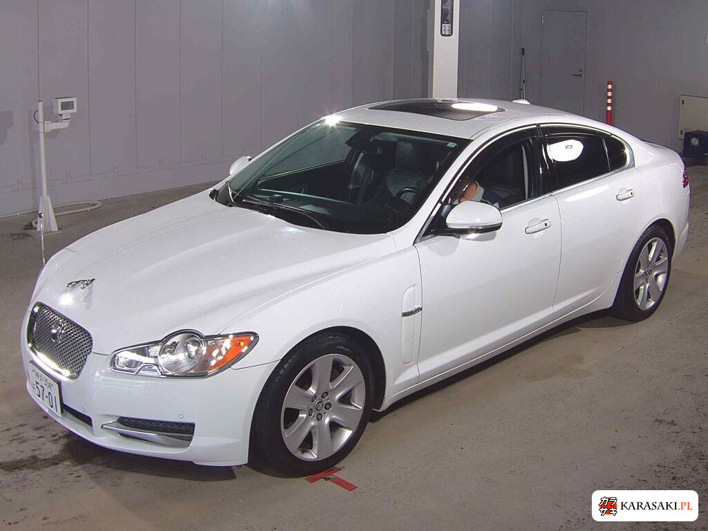 2011 Jaguar XF 3.0 Premium Luxury 3