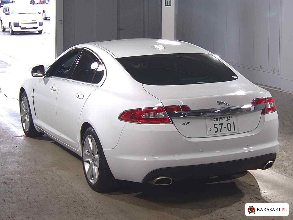2011 Jaguar XF 3.0 Premium Luxury 2