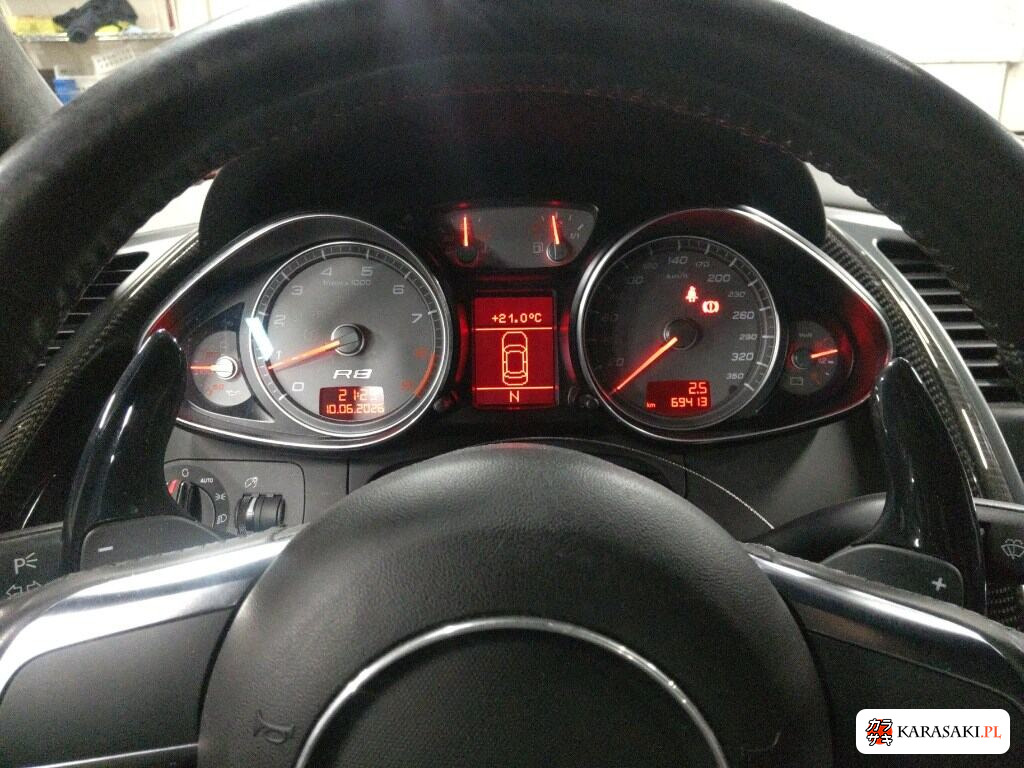 2008 Audi R8 4WD 4.2FSI Quattro 6