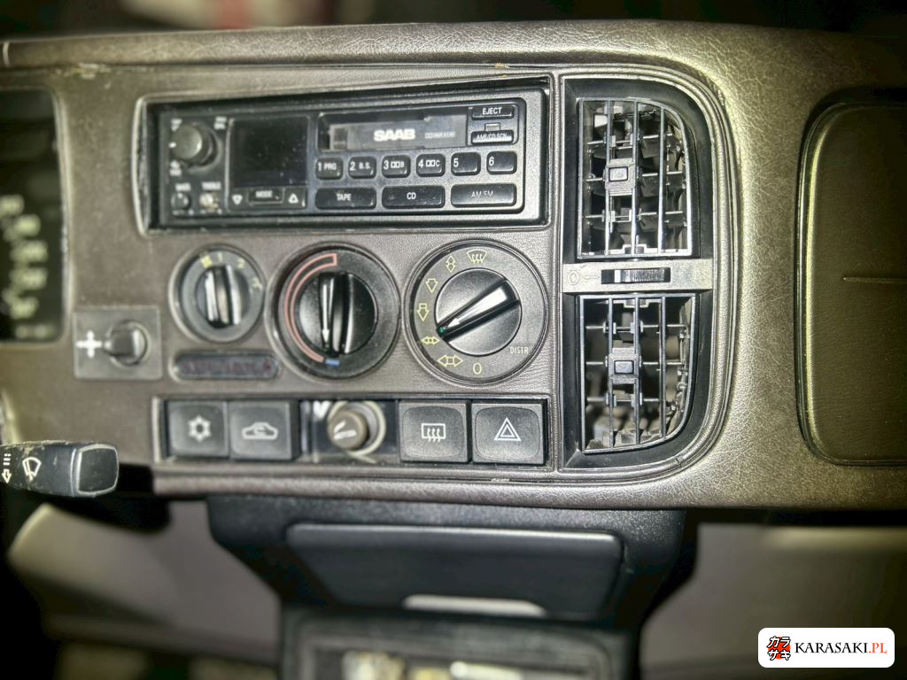 1993 Saab 900 Series 4D 900S 12