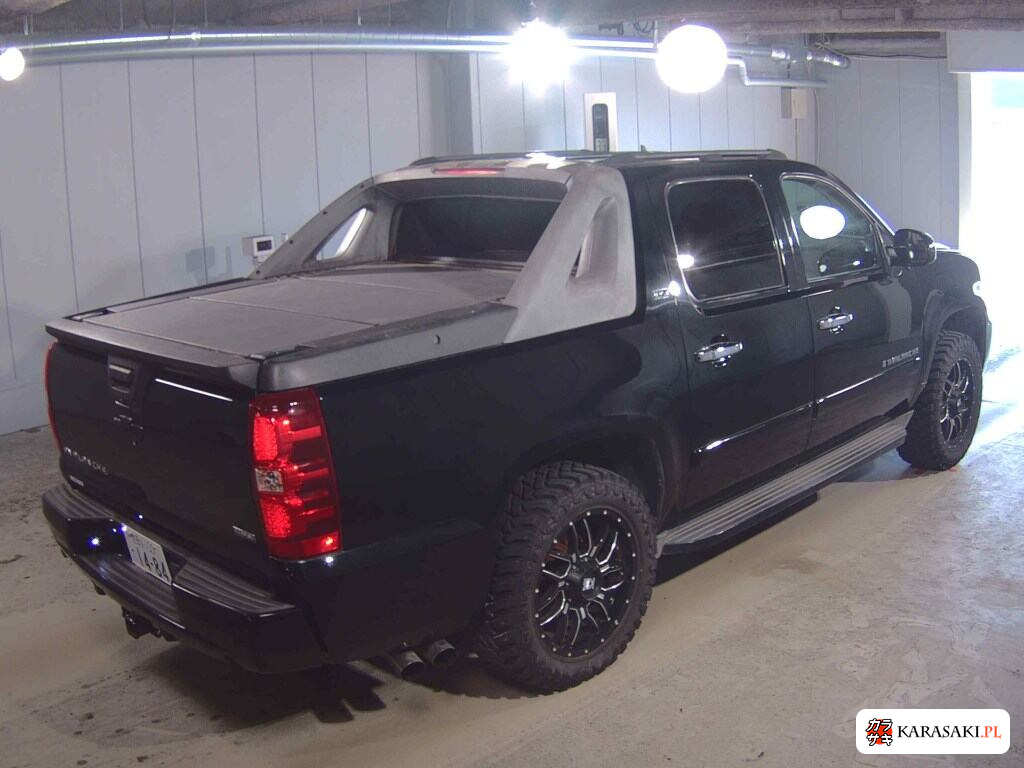 2013 Chevrolet Avalanche 4D 4WD LTZ 4