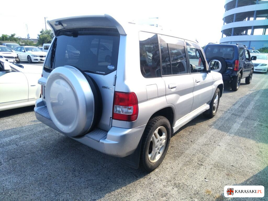 2003 Mitsubishi Pajero Io 5D 4WD TR Sporty Package 4