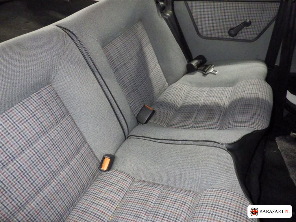 1990 Volkswagen Golf Cabrio Base Grade 6
