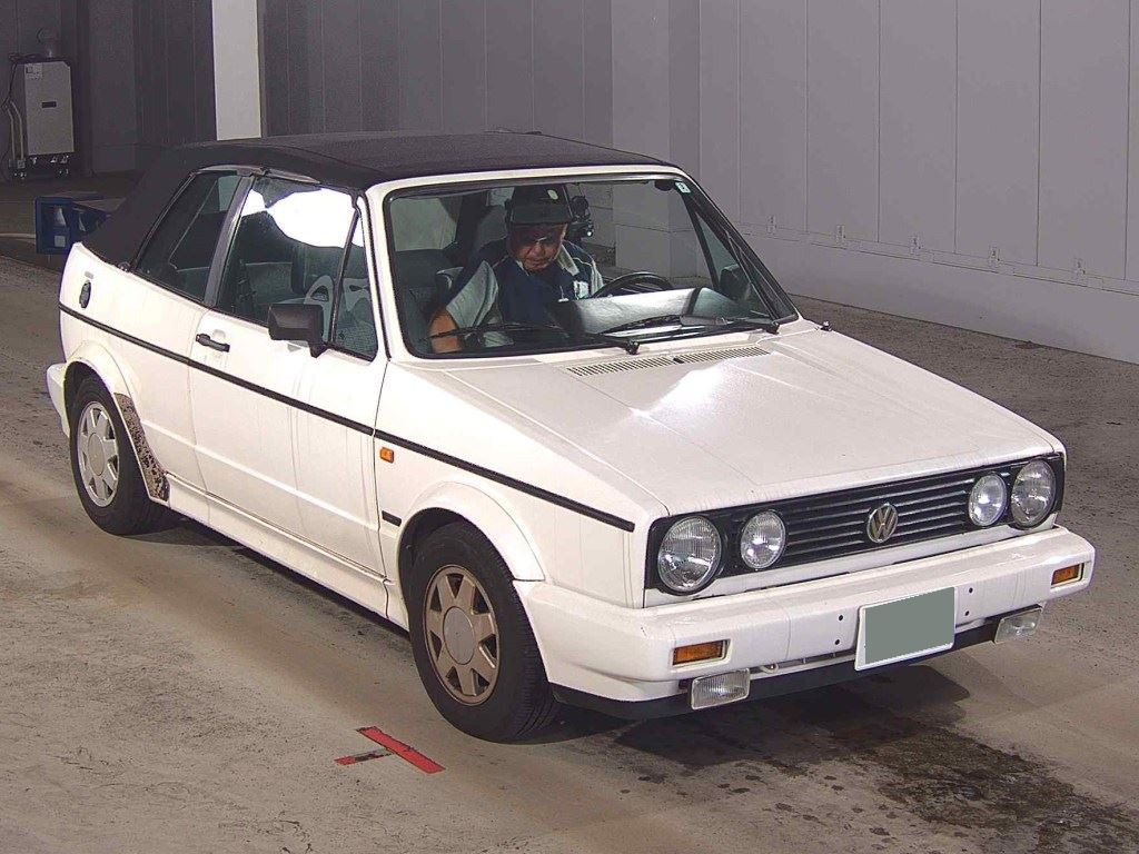 Volkswagen Golf Cabrio 1990 z aukcji japońskiej