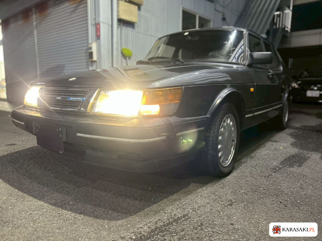 1993 Saab 900 Series 4D 900S 8