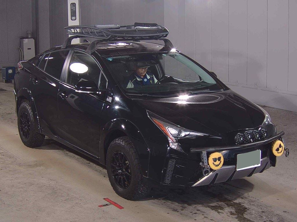 America Toyota Prius 2017 z aukcji japońskiej