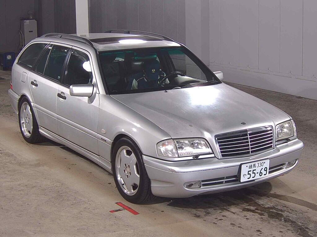 AMG C-Class 1999 z aukcji japońskiej