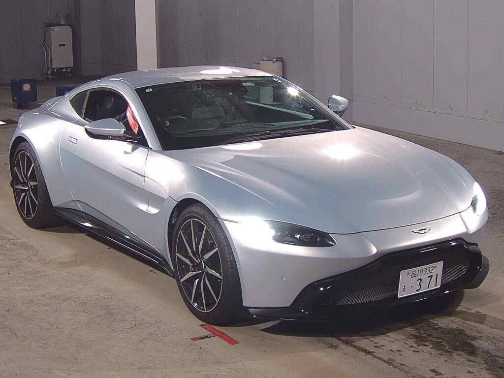 Aston Martin Vantage 2018 z aukcji japońskiej