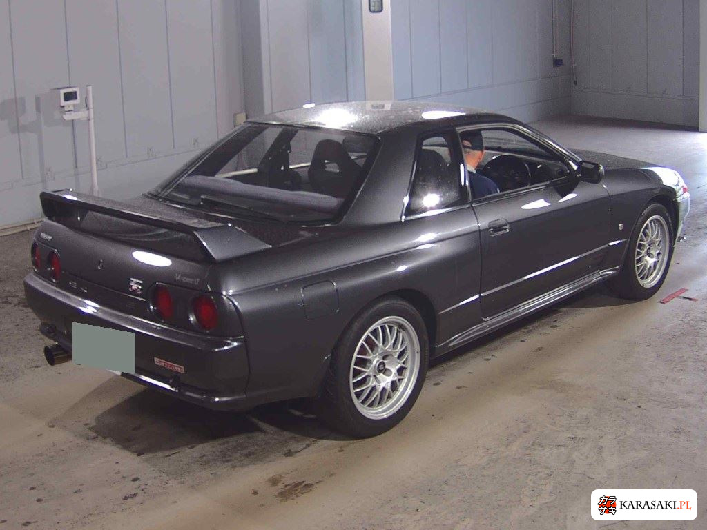 Nissan Skyline 1994 z aukcji japońskiej