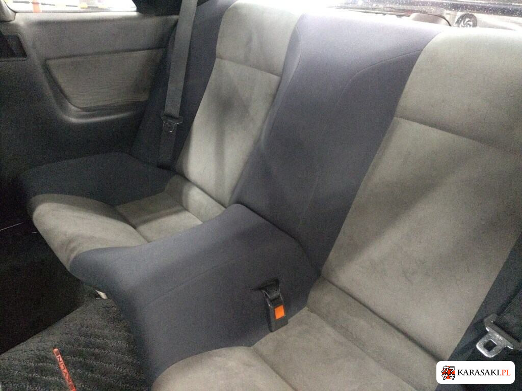 Nissan Skyline 1994 z aukcji japońskiej
