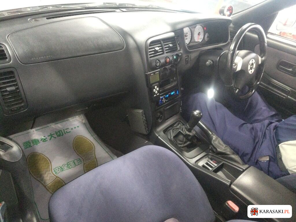Nissan Skyline 1997 z aukcji japońskiej