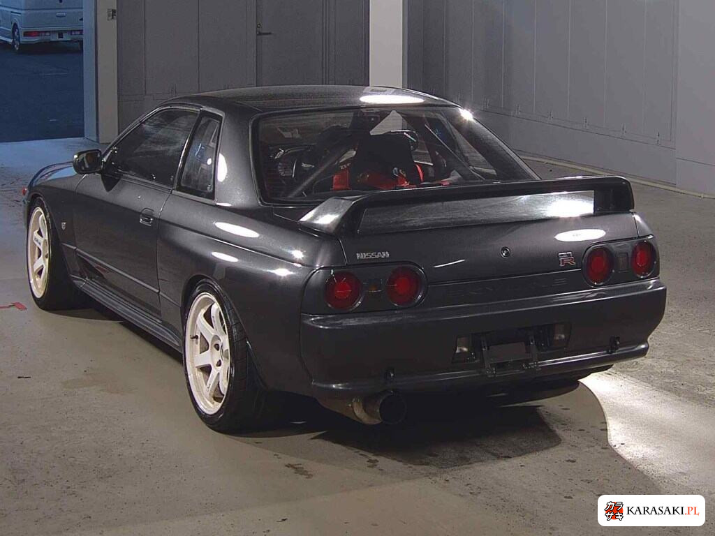 Nissan Skyline 1992 z aukcji japońskiej