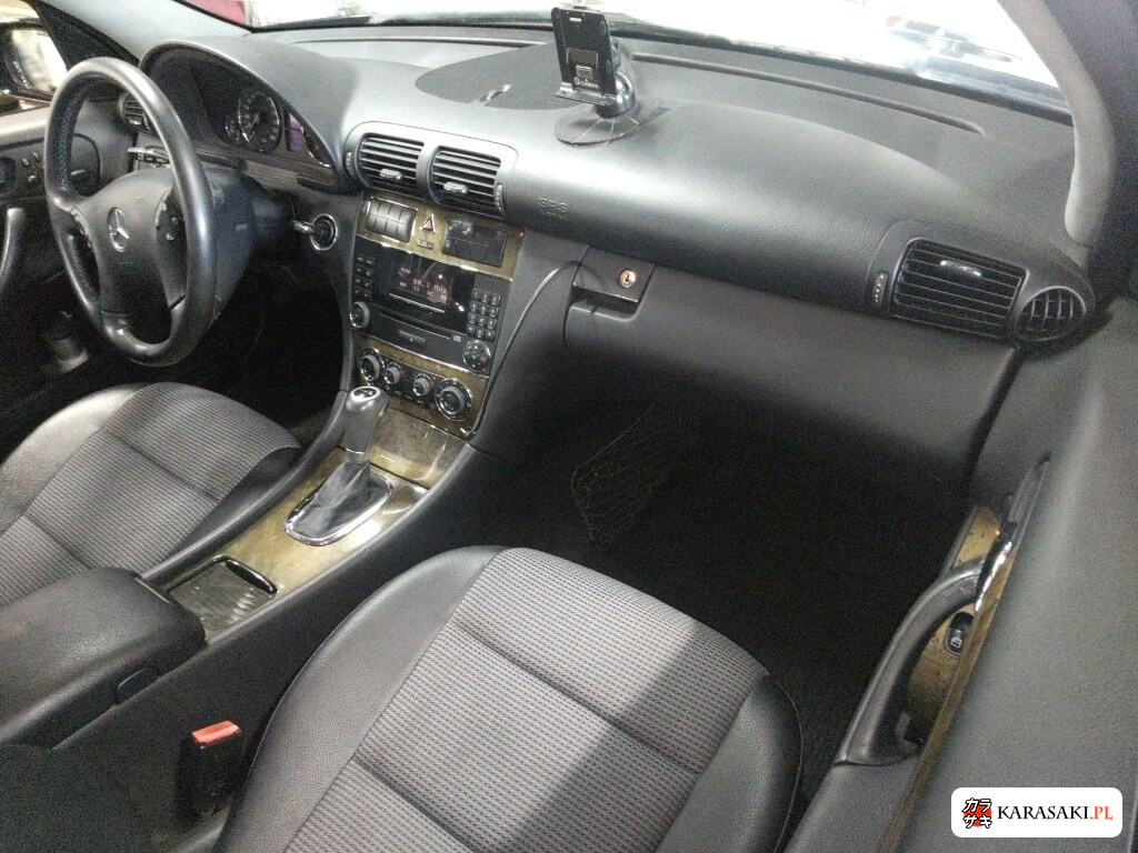 Mercedes Benz C-Class 2005 z aukcji japońskiej