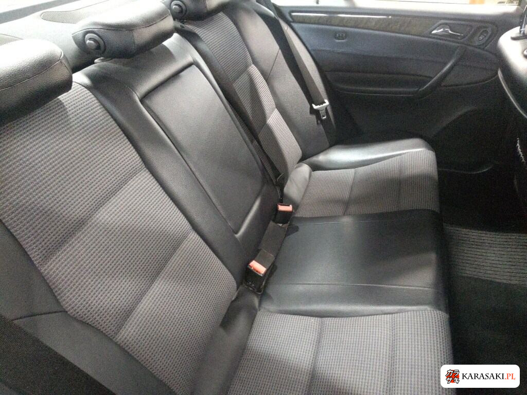 Mercedes Benz C-Class 2005 z aukcji japońskiej