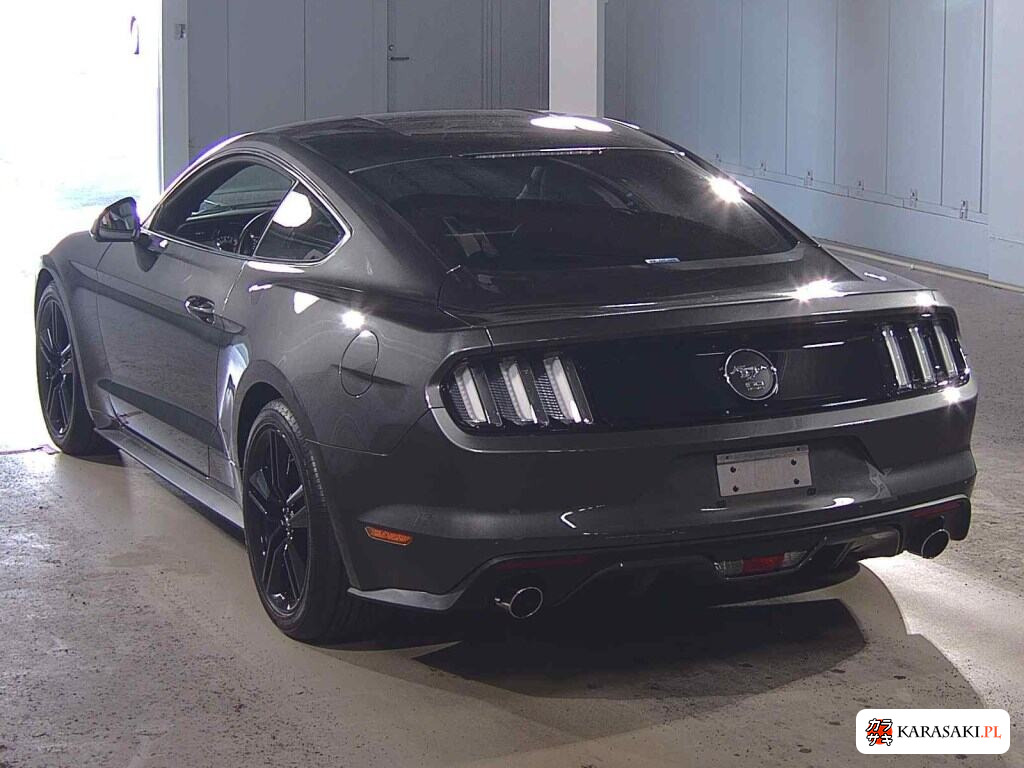 Ford Mustang 2015 z aukcji japońskiej