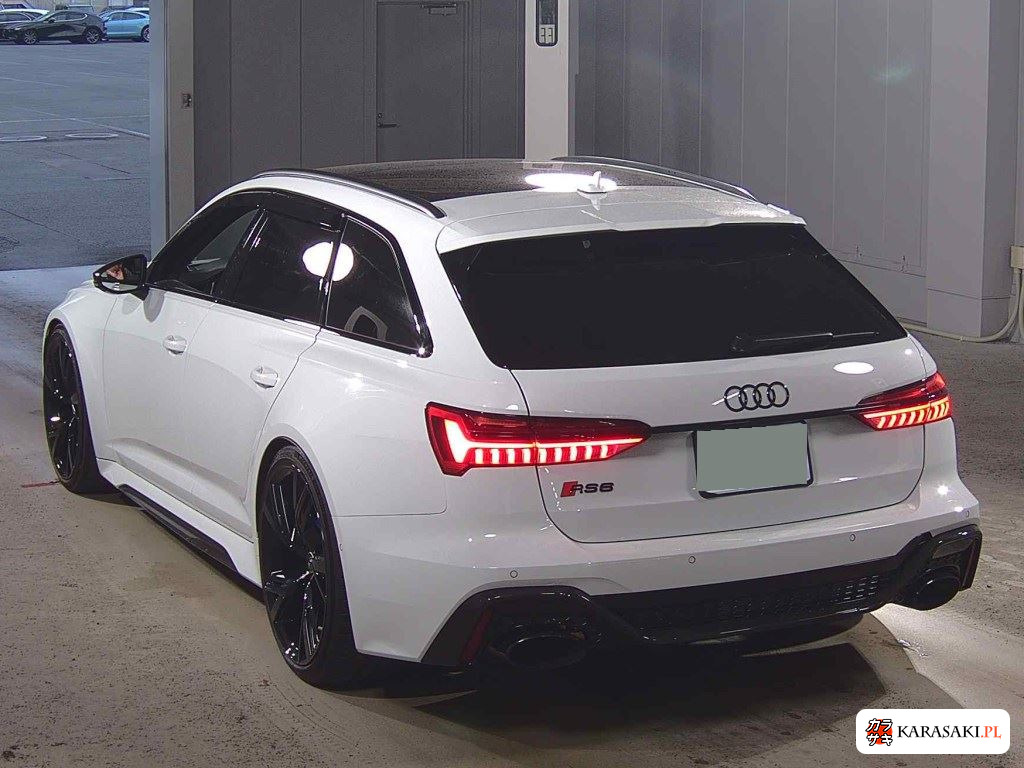 Audi RS6 Avant 2021 z aukcji japońskiej