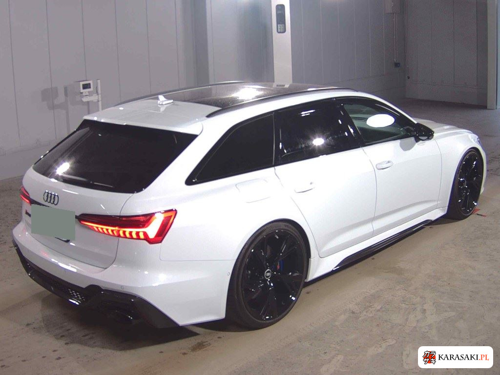 Audi RS6 Avant 2021 z aukcji japońskiej