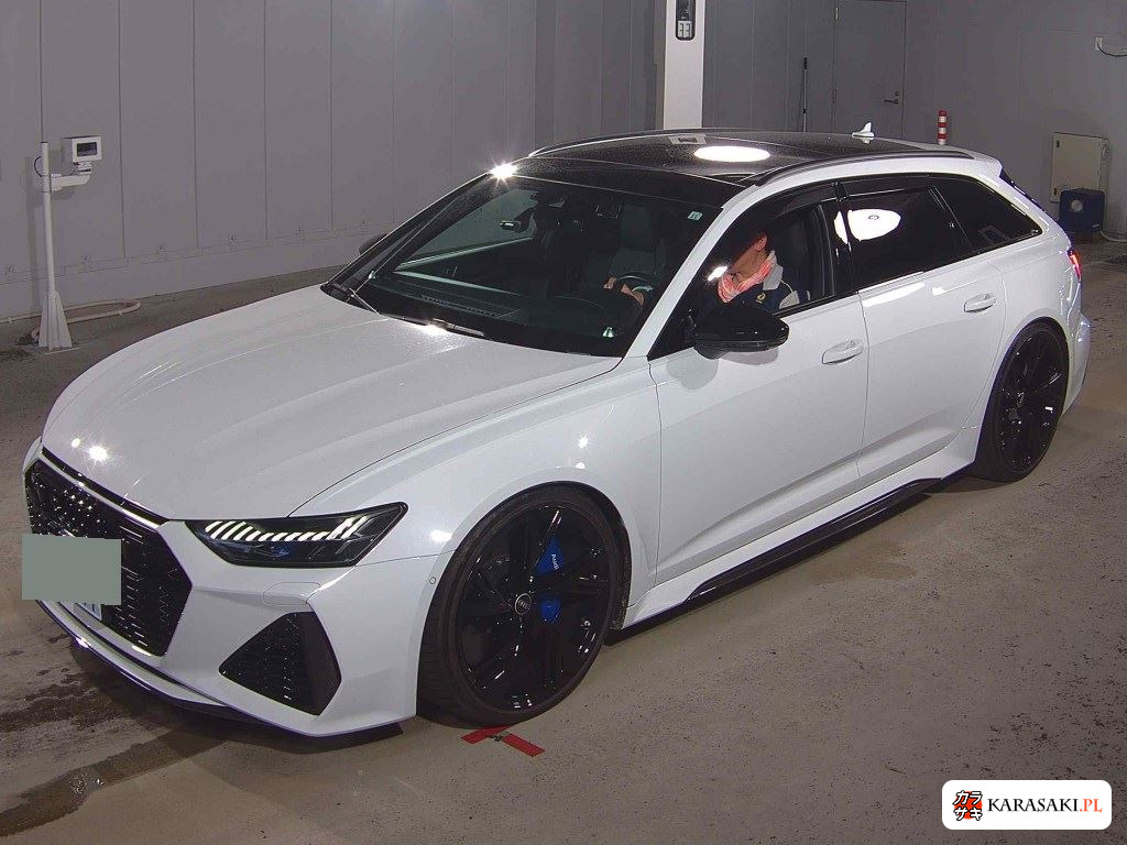 Audi RS6 Avant 2021 z aukcji japońskiej