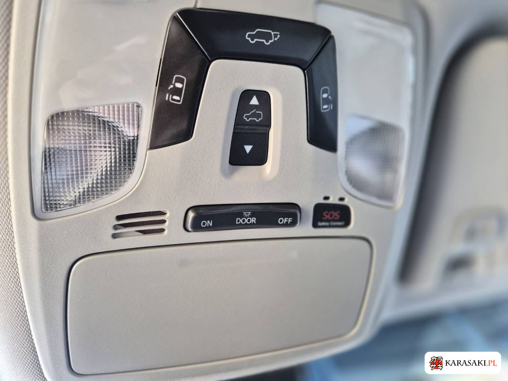 America Toyota Sienna 2019 z aukcji japońskiej