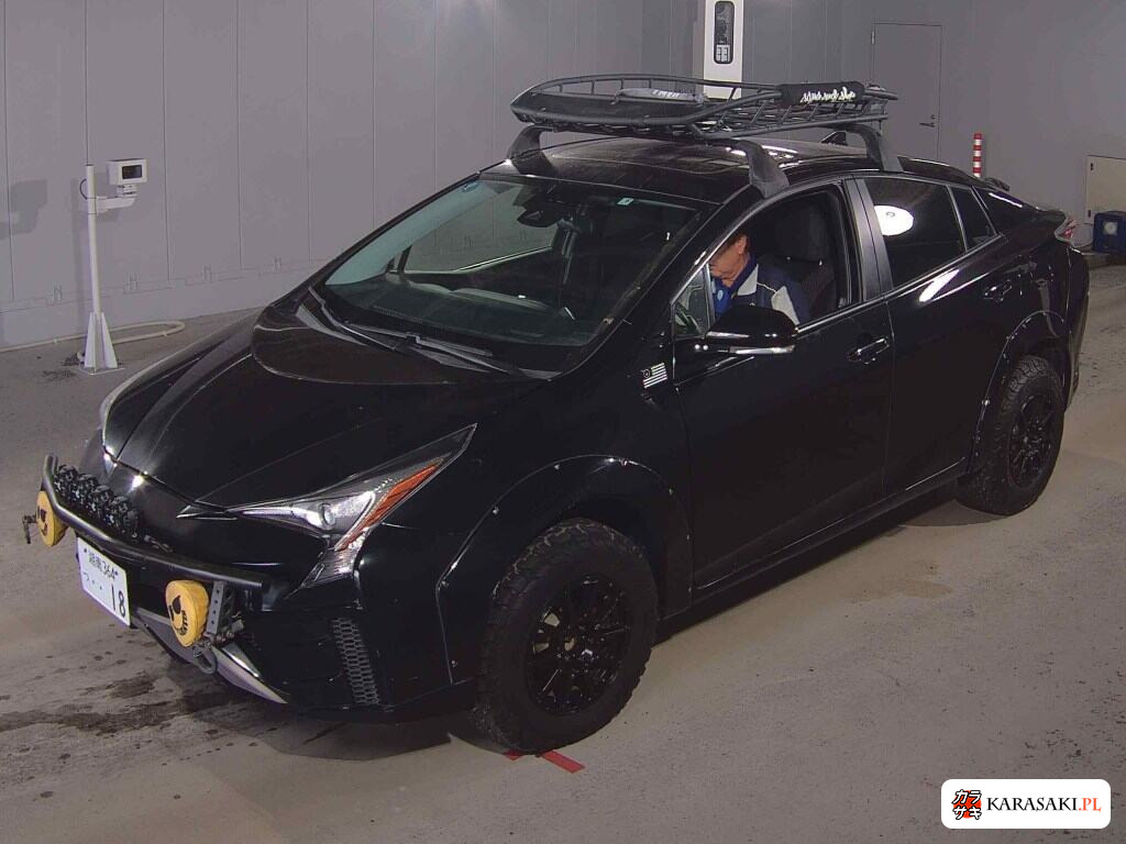 2017 America Toyota Prius 5D 3