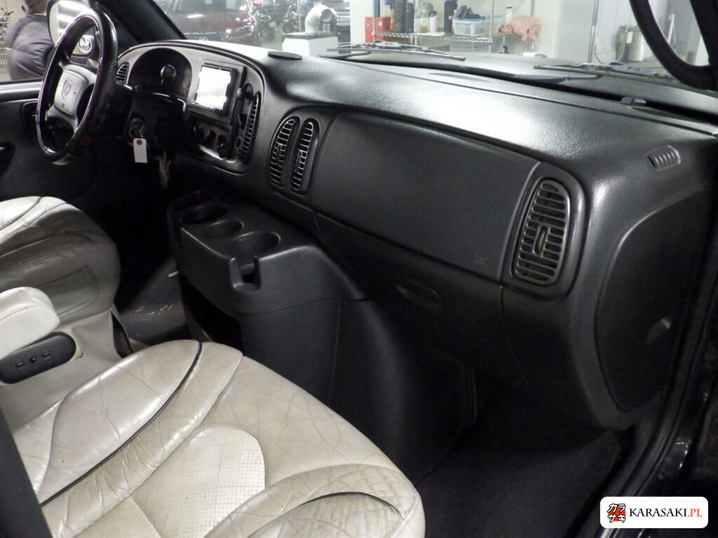Dodge Ram 2002 z aukcji japońskiej