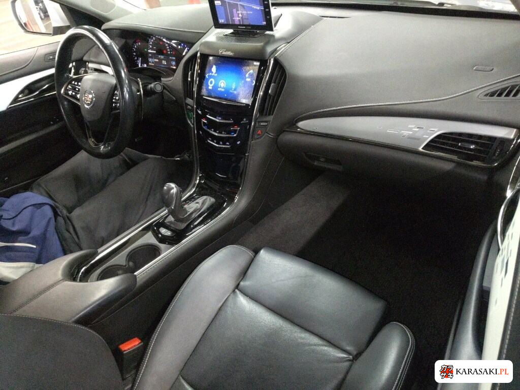 Cadillac Ats 2013 z aukcji japońskiej