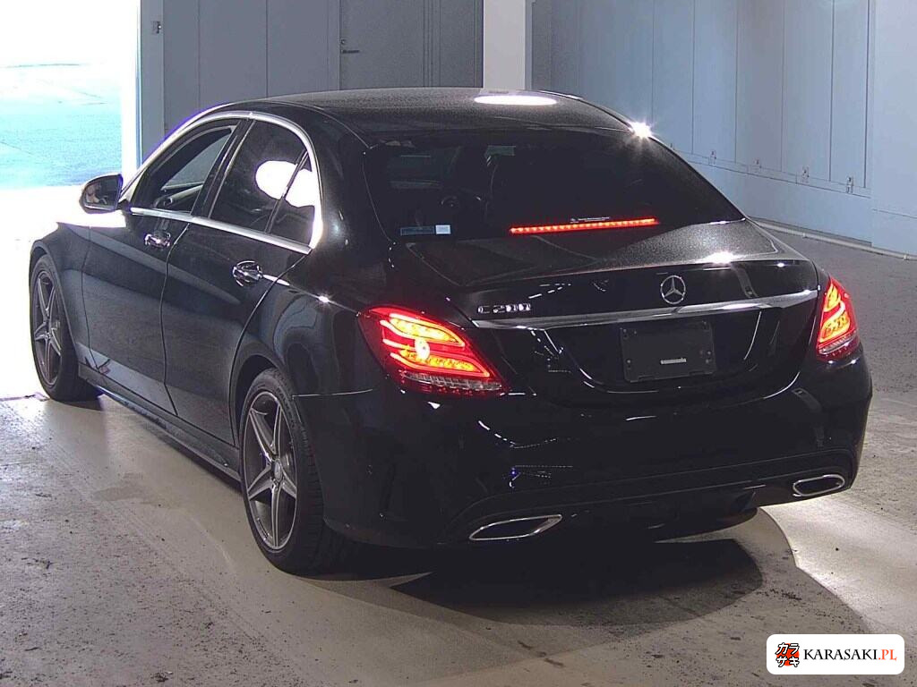 Mercedes Benz C-Class 2015 z aukcji japońskiej