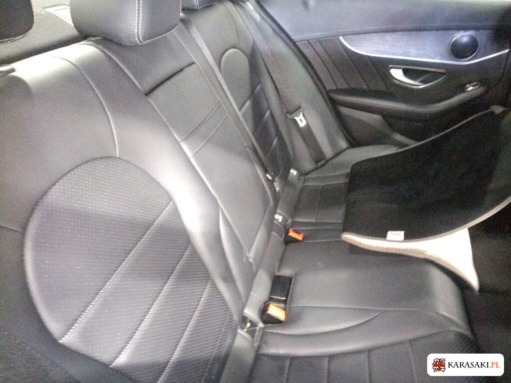 Mercedes Benz C-Class 2015 z aukcji japońskiej