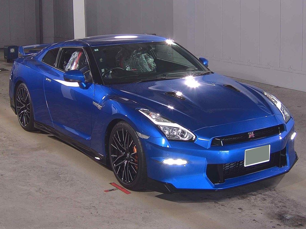 Nissan GT-R 2024 z aukcji japońskiej