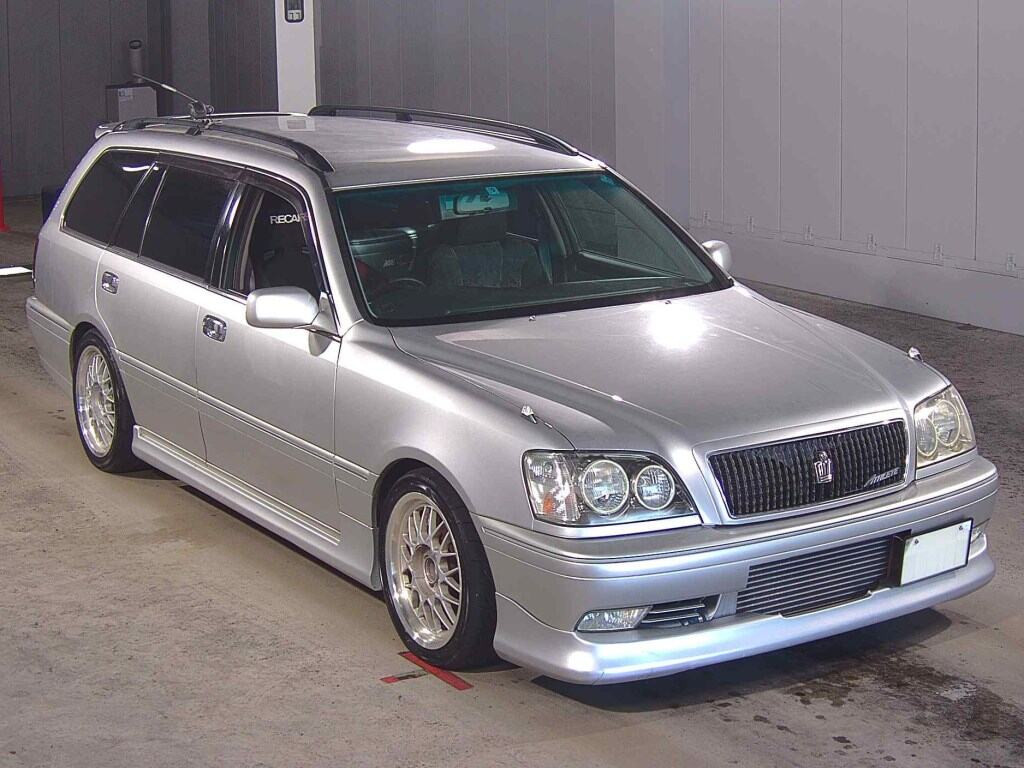 Toyota Crown Estate 2000 z aukcji japońskiej