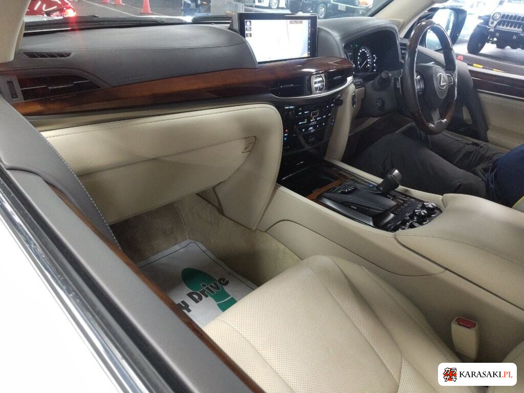 2015 Lexus LX 4WD LX570 5