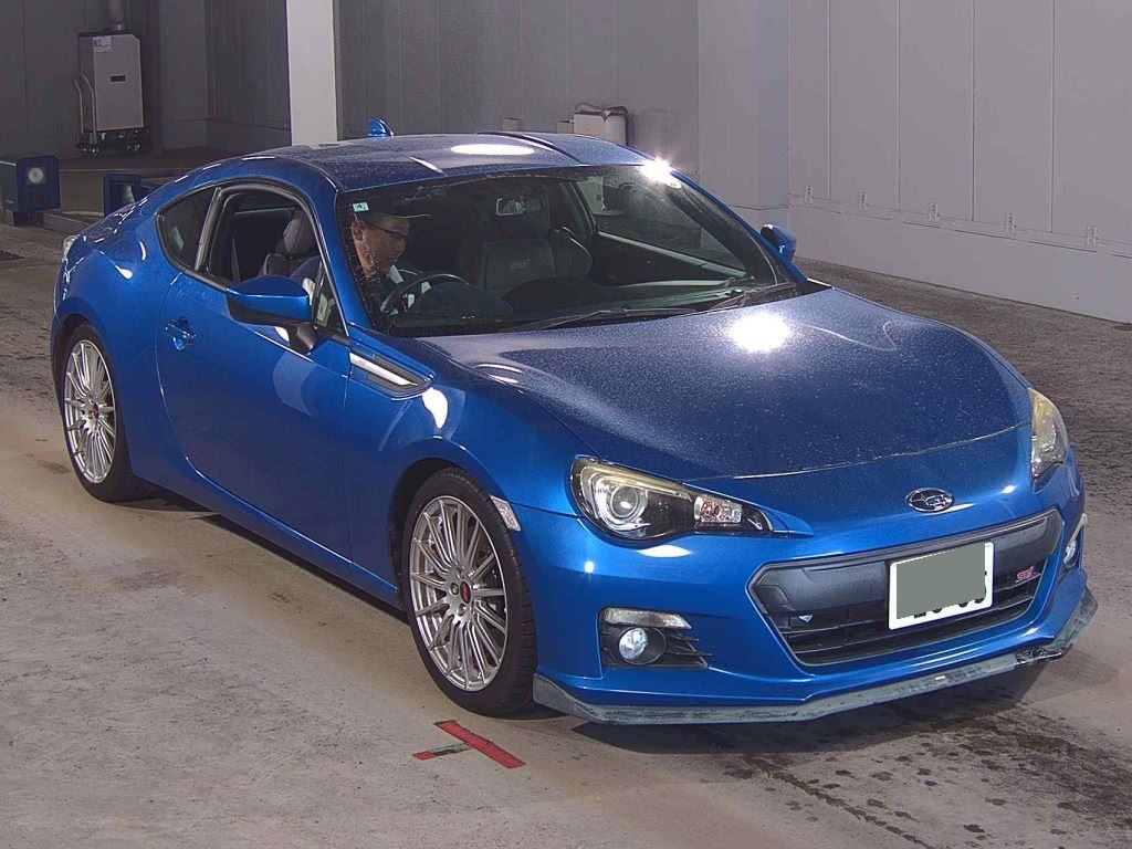 Subaru BRZ 2014 z aukcji japońskiej