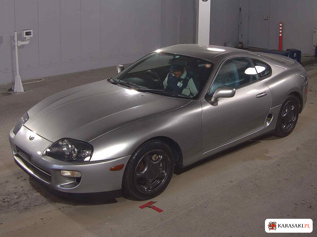 2002 Toyota Supra SZ 3