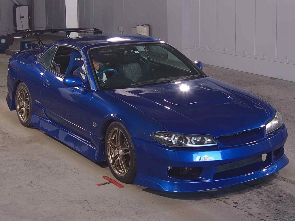 Nissan Silvia 2000 z aukcji japońskiej