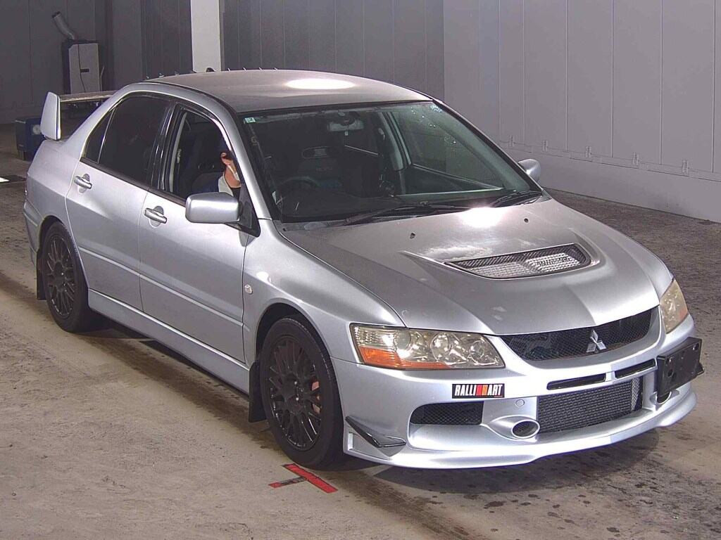 Mitsubishi Lancer 2003 z aukcji japońskiej