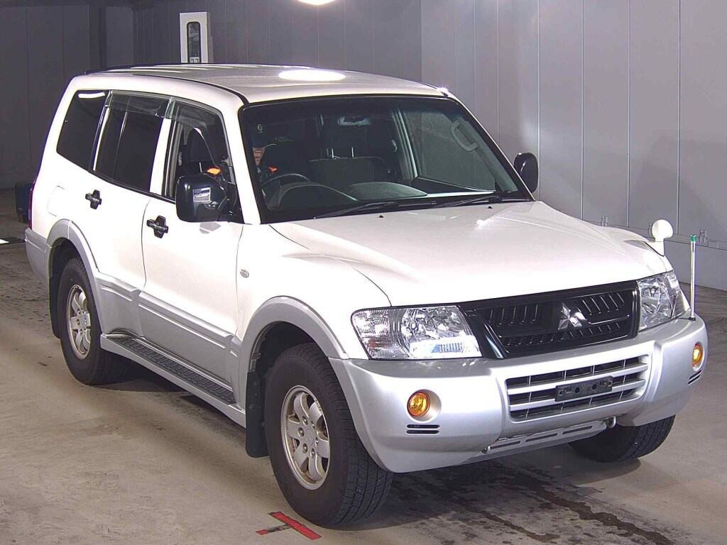 Mitsubishi Pajero 2003 z aukcji japońskiej