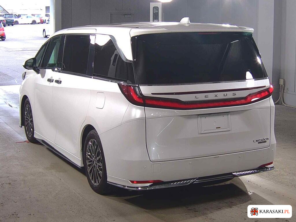 2024 Lexus LM 4WD LM500H Executive 2
