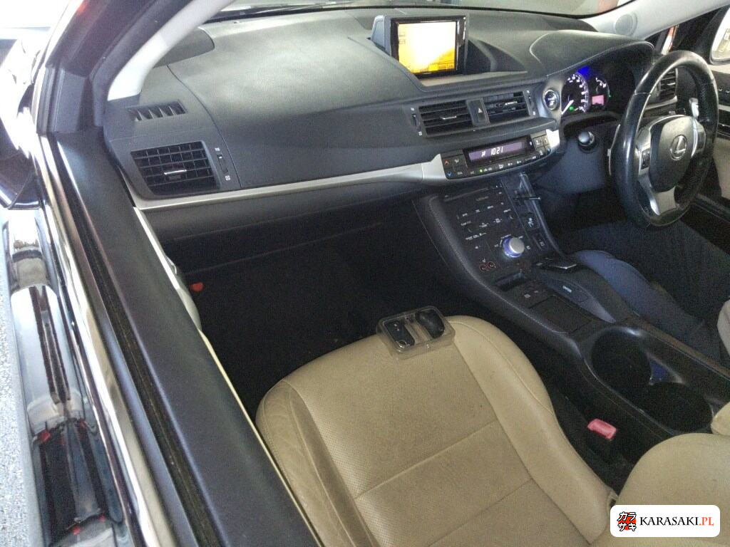2012 Lexus CT CT200H Version L 5