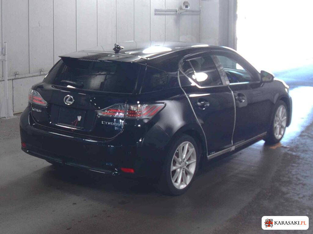 2012 Lexus CT CT200H Version L 4