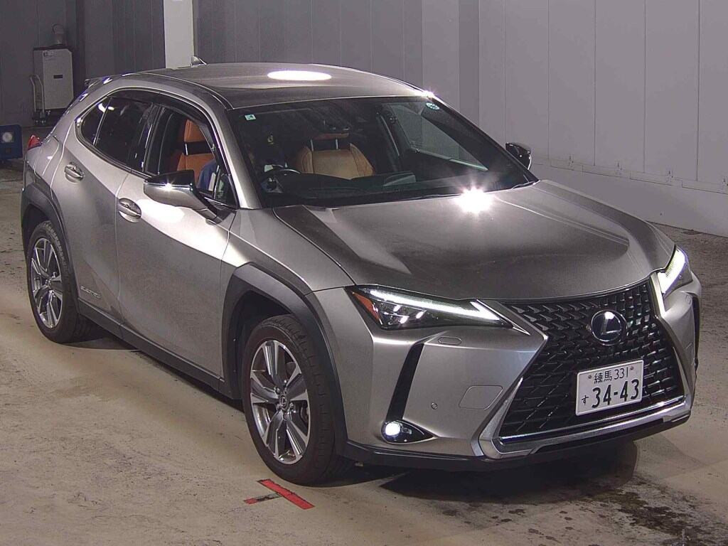 Lexus UX300E 2021 z aukcji japońskiej