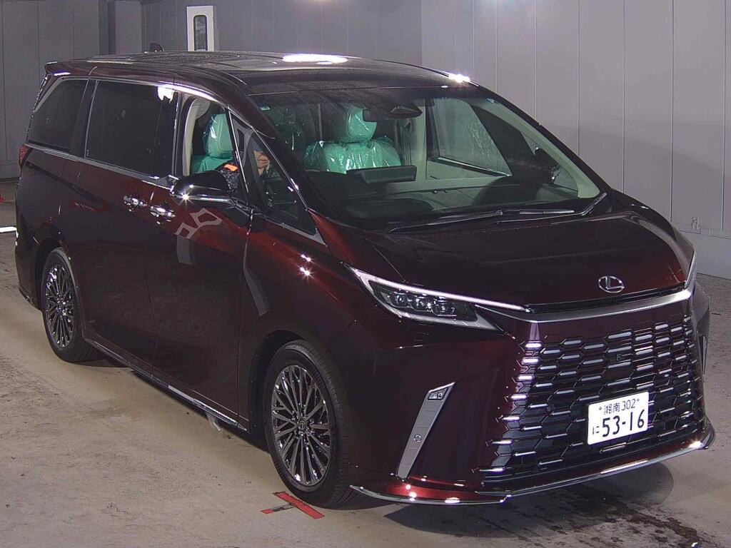 Lexus LM 2026 z aukcji japońskiej