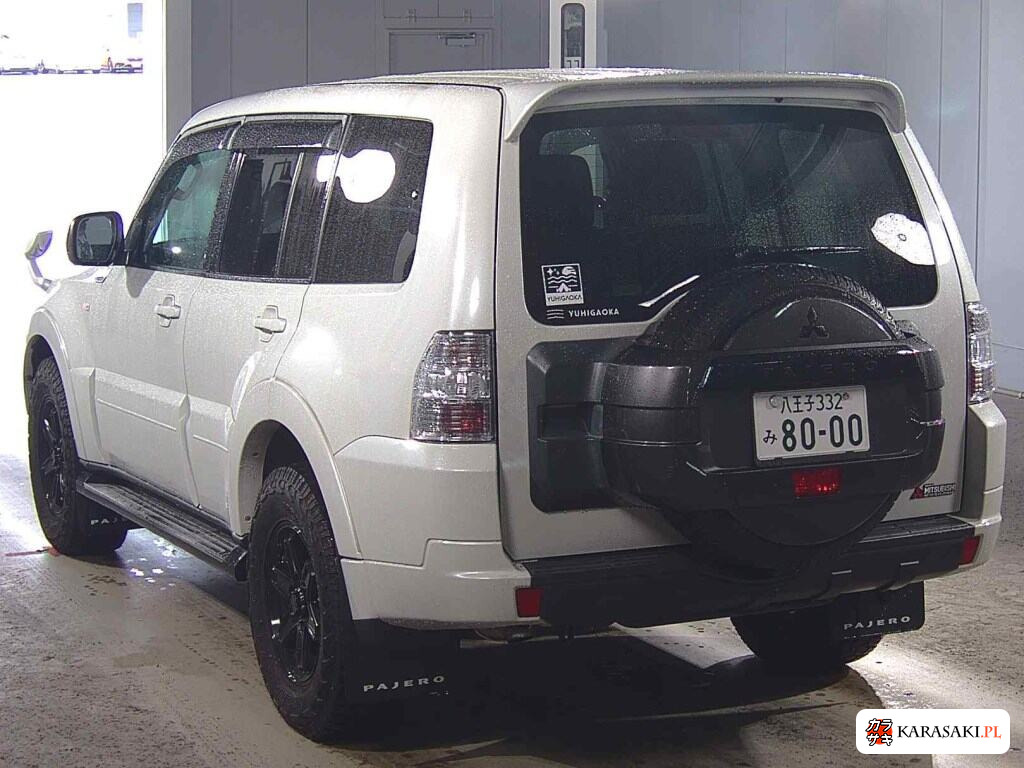 2011 Mitsubishi Pajero 5D 4WD Long GR 2