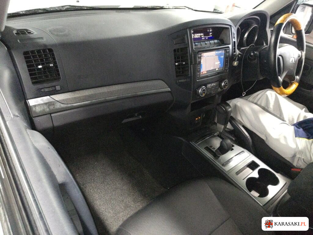 2011 Mitsubishi Pajero 5D 4WD Long GR 5