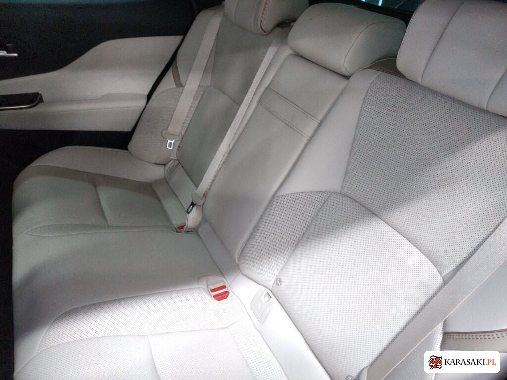 2023 Toyota Crown Crossover 4WD G Leather Package 6
