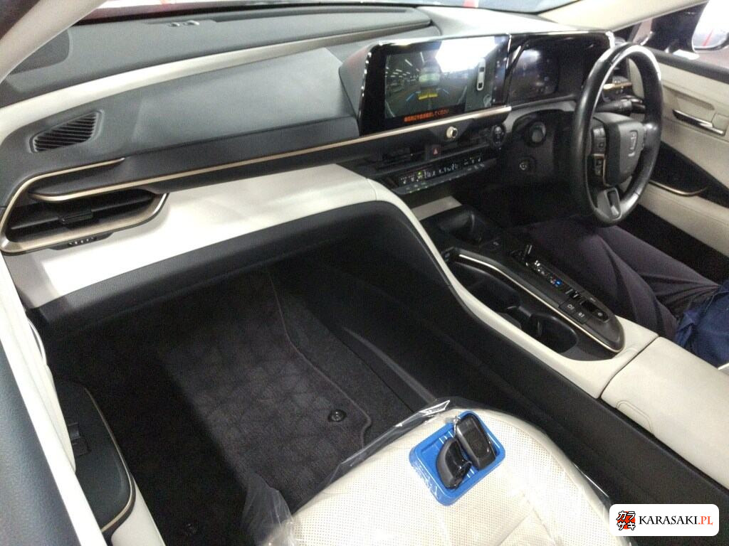 2023 Toyota Crown Crossover 4WD G Leather Package 5