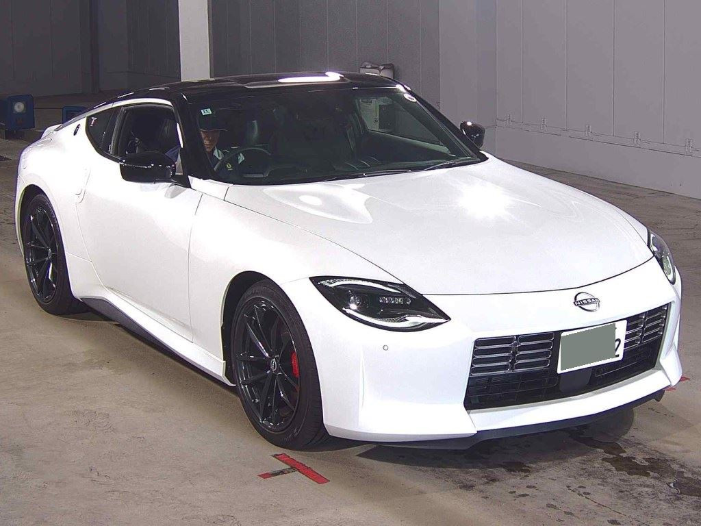 Nissan Fairlady Z 2024 z aukcji japońskiej