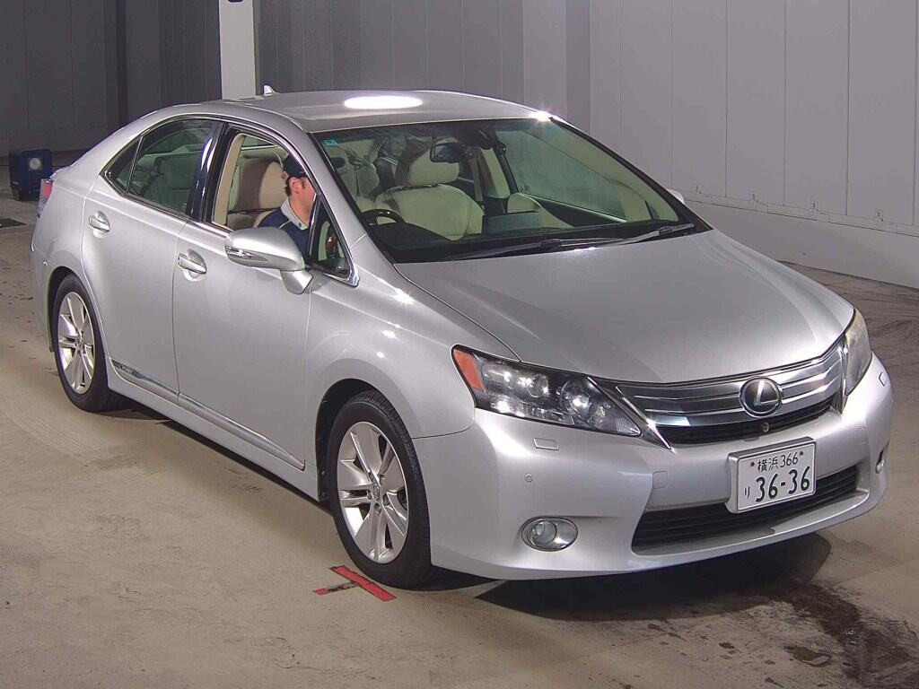 Lexus HS 2012 z aukcji japońskiej