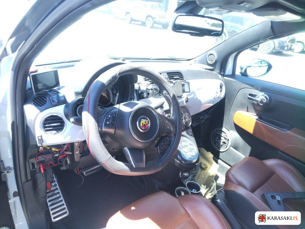 2011 Abarth 500C 5