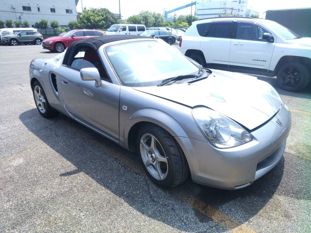 Toyota MR-S 2004 z aukcji japońskiej